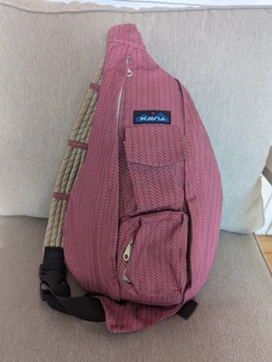 Kavu Sling Rope Crossbody Bag Shoulder Bag 4 Rope Strap Pink Grey Pockets - Image 1 of 4