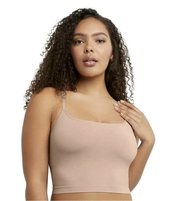 Cami recortada suavizante básicamente sexy beige de Maidenform para mujer talla S Foto 1 de 4