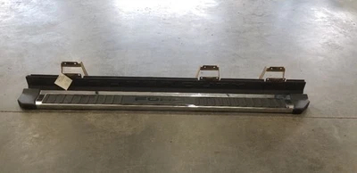 21 FORD F250 SUPER DUTY LARIAT FIXED RUNNING BOARD PASSENGER CHROME CREW CAB Foto 1 de 4