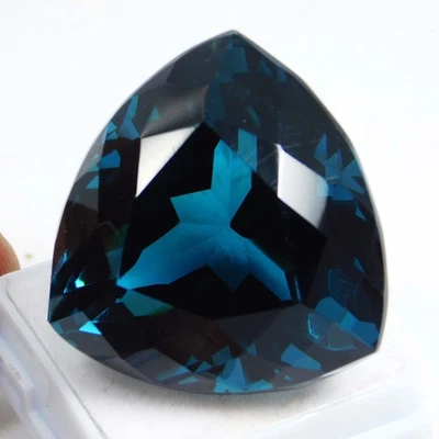 Piedra preciosa "certificada" 97,60 quilates natural azul indicolita turmalina forma de trillón Foto 1 de 4