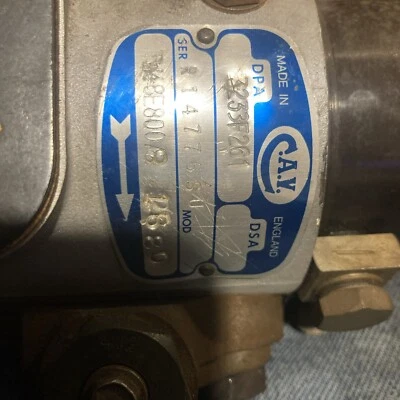 Lucas CAV 注射泵 3233F261 — 第 1/4 张图片