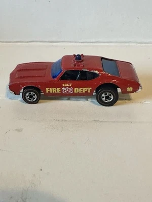 1969 Hot Wheels Redline Flying Colors Olds 442 Fire Chief Red Enamel  - Image 1 of 4