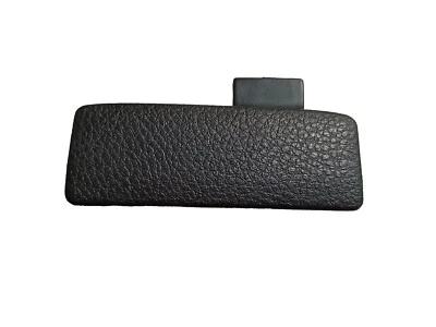 Palanca de manija de cierre de guantera Nissan Versa OEM 2007-2012 negro ébano Foto 1 de 4