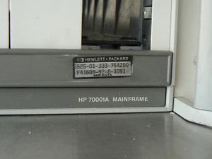 HP 70001A Modular Measurement System Mainframe (tested) [E5D2] - Picture 1 of 6