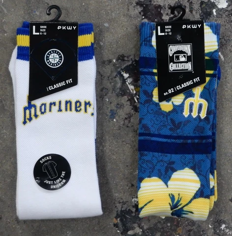 2 Pack Seattle Mariners MLB Crew Socks Mens Large Fits 6-12 Uniform Luau Coop Cover