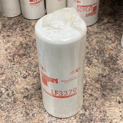 Fleetguard LF3379~Oil Filter For 90-08 Chevy & Ford Trucks/Vans~FREE SHIPPING!!! - Image 1 of 4