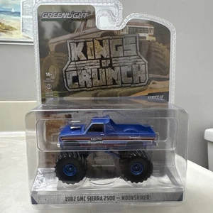 2025 Kings of Crunch 1982 GMC Sierra 2500 - Moonshiner 1:64 Walmart Exclusive  - Picture 1 of 5