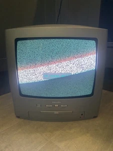 14 Inch Philips CRT Retro Gaming TV Monitor DVD Combo 240p - Silver - Fast P&P - Picture 1 of 8