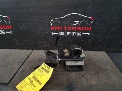 Nissan Murano 2004 ABS antibloqueo bomba de freno módulo modulador montaje Foto 1 de 4