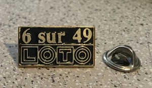 Pin's FDJ Loto 6 sur 49 noir et doré - Picture 1 of 1