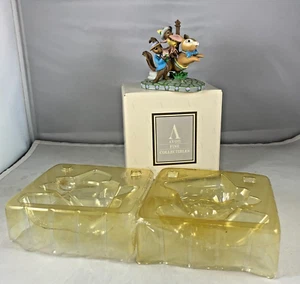 COLECCIÓN MINIATURAS AVON CAROUSEL WONDERLAND "FLORES PARA UN BESO" - Imagen 1 de 13