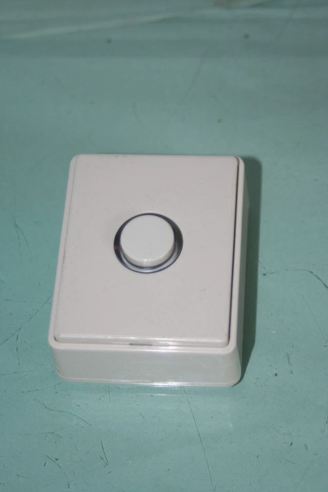 Legrand Galion Bouton poussoir 83005 / 830 05