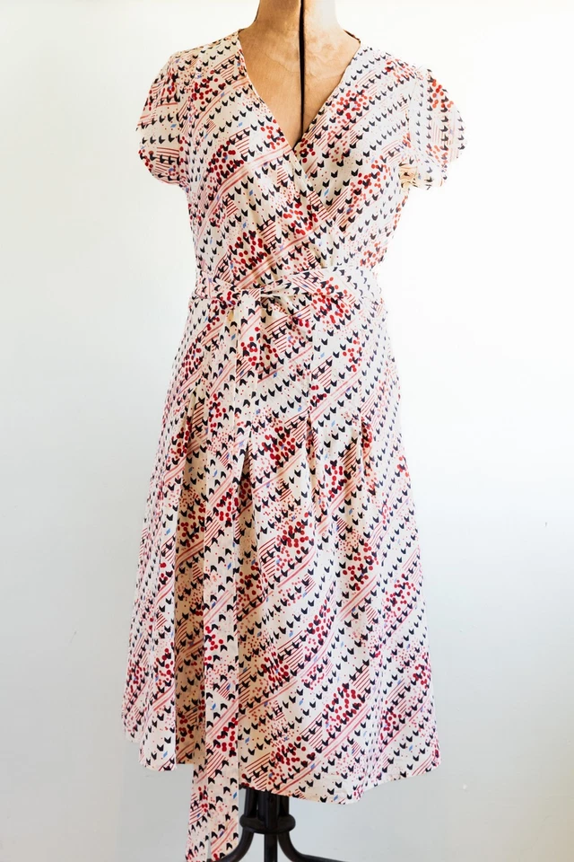 Шикарный чистый шелк печать винтажный дизайнер Topshop коллекции оберточное платье - Изображение 1 из 3