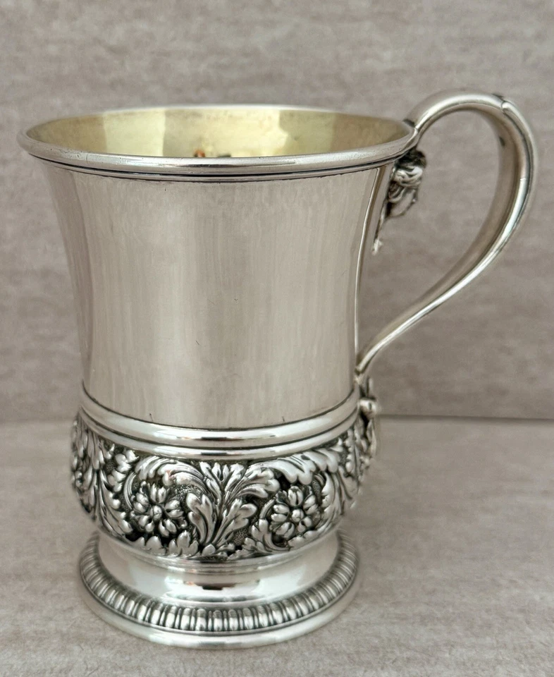 TIFFANY STERLING LARGE CHILDS CUP RINCEAUX BORDER & APPLIED FEMALE MASK 1891-02 - Изображение 1 из 4