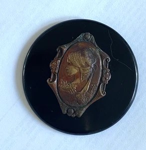LARGE Victorian Antique Art Nouveau BLACK  CAMEO BUTTON Plastic & Metal Q 411 - Picture 1 of 6