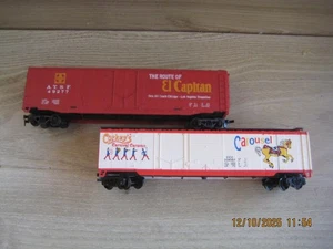 LIFELIKE Model Railways 2 BOGIE BOX WAGONS TYCO style couplings lot 3 - Picture 1 of 2
