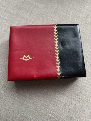 Vitrina de presentación vintage Movado años 60 roja negra  Foto 1 de 4