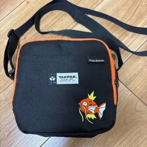 YAKPAK Pokemon Magikarp Black Square Shoulder Bag Collaboration Item Japan Neu - Bild 1 von 7