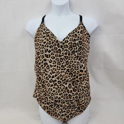 Traje de baño para mujer TORRID 3 más una pieza leopardo inalámbrico sobrepelliz tazas inalámbricas Foto 1 de 4