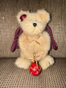 Boyd's Bear: The Archive Collection "Serafina" w/ Wings & Christmas Ornament - Picture 1 of 3