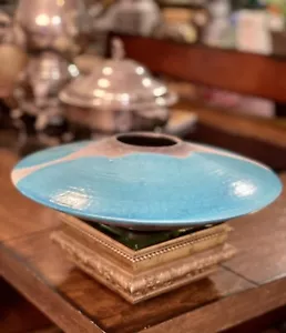 SIGNED NORMAN BACON FLYING SAUCER SHAPE TURQUOISE ART POTTERY - Picture 1 of 10