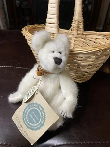 Boyds Bears Caledonia weißer Bär mit Halsband, 6", nicht mehr produziert mit Originaletikett - Bild 1 von 3