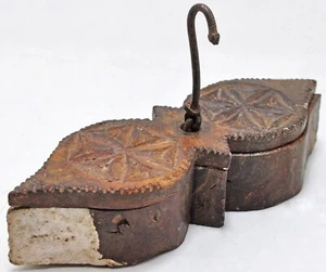 Antique Wooden Kitchenware Spice Box Original Old Hand Carved  - Picture 1 of 9