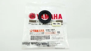 Front Hub Wheel Oil Seal RH Yamaha RXK RXS RX115 RX135 RX Special 93106-22818 - Picture 1 of 6