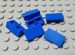 LEGO Lot of 6 Blue Creator 1x2x2/3 Classic Minifig Roof Slope Pieces - Picture 1 of 1