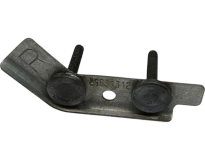 FITS 1997-1998 OLDSMOBILE REGENCY RETAINER ASM RR BPR FASCIA 25631312 -  NEW OEM - Image 1 of 4