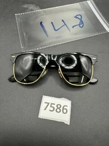 Vintage Ray-Ban Bausch & Lomb Wayfarer Max Sunglasses Black Gold Trim B&L Perfec - Picture 1 of 12