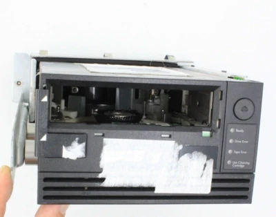 HP Internal Tape Drive SCSI 5.25" ULTRIUM GEN1 LTO1 C7359-003820 Foto 1 de 3