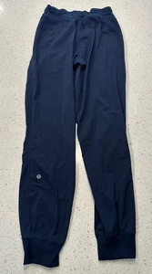 Pantalones de chándal Lululemon azul marino para mujer tecnología cónicos ocio atléticos ventilados - Imagen 1 de 9