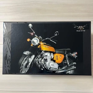 Minichamps Honda Cb750 Orange 16 Diecast Motorcycle Model Replica Bike Display - Picture 1 of 14
