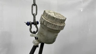 Maitre cylindre (freinage) MITSUBISHI SPACE STAR 2 MR407299 - Photo 1/4