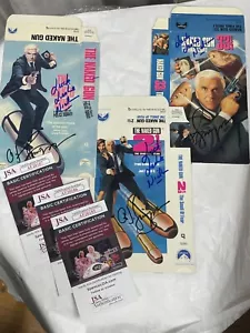 Naked Gun VHS Hüllen alle signiert von OJ Simpson Leslie Nielsen 3er Set Trilogie - Bild 1 von 12