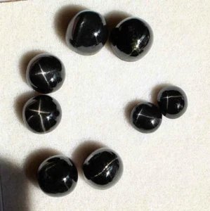 Natural Black Star Round Cabochon Diopside Star Gemstone Pair 6-8 MM 20.10 CT - Picture 1 of 3