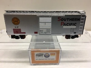 N Scale Micro Trains MTL Special Run 15-106 SP 122213 Overnight Box Car - Picture 1 of 4
