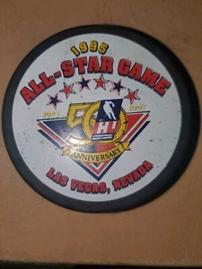1995 All Star Classic 50th Anniv. LAS VEGAS, NEVADA IHL HOCKEY PUCK - 🇸🇰 - Bild 1 von 1