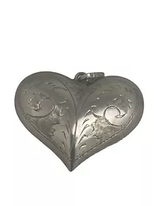 Vintage Sterling Silver Large Puffy Heart Engraved Pendant - Picture 1 of 7