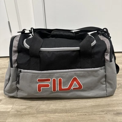 Bolsa de viaje deportiva grande Fila para pasar la noche fin de semana Foto 1 de 4