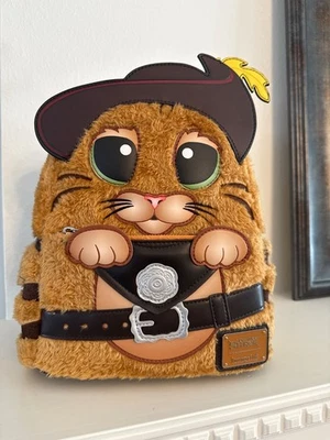 Mini Mochila Loungefly Dreamworks Shrek Gato con Botas Juegos con disfraces Foto 1 de 4