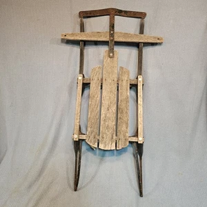 alter Vintage Schneeschlitten aus Holz und Metall IDEAL ZUR WEIHNACHTSDEKORATION - Bild 1 von 12