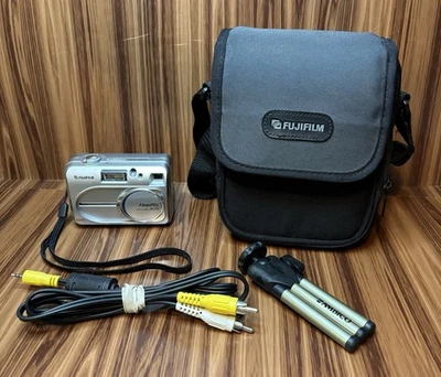 Fujifilm FinePix A210 3.2MP Digital Camera - Silver w/ Case, AV Cable, Tripod  - Image 1 of 4