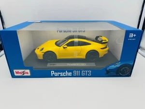 MAISTO 1:18 PORSCHE 911 GT3 AMARILLO - Imagen 1 de 4