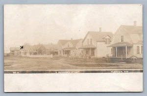 PLAINVIEW NEB RESIDENCE STREET ANTIQUE REAL PHOTO POSTCARD RPPC - Picture 1 of 2