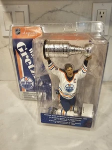 McFarlane Wayne Gretzky Edmonton Oilers NHL Legends serie 4 (con Copa Stanley) - Imagen 1 de 5