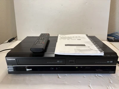 TOSHIBA DVR670KU DVD Recorder VCR HDMI 1080P W/ Remote Digital Tuner - Tested - Image 1 of 4