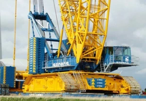 CONRAD truck models, Terex Demag CC 8800 Crawler Crane No 2735/0 , SARENS - Picture 1 of 8