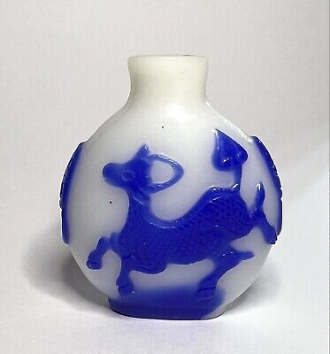 Antique Chinese Qilin Blue And White Glass Snuff Bottle • 60£